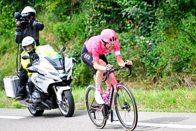 Tour de France 2025 Stage 20 PONTARLIER, FRANCE - JULY 26 : 33 Asgreen Kasper (DEN) of EF Education - Easypost alone in the escape pack during stage 20 of the 112th edition of Tour de France an UCI World Tour 2.UWT cycling road race stage for Men Elite of 185 km with start in Nantua and finish in Pontarlier on July 26, 2025 in Pontarlier, France, 26 07 2025 ( Motordriver Kenny Verfaillie - Pontarlier France  Copyright: xJasperxJacobsx