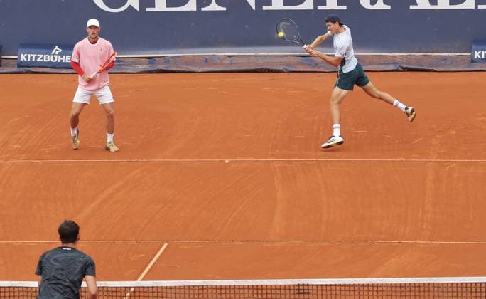 TENNIS - ATP, Tennis Herren Generali Open 2025 KITZBUEHEL,AUSTRIA,26.JUL.25 - TENNIS - ATP World Tour, Generali Open. Image shows Neil Oberleitner (AUT) and Joel Schwaerzler (AUT).  GEPAxpictures xMatthiasxHauer