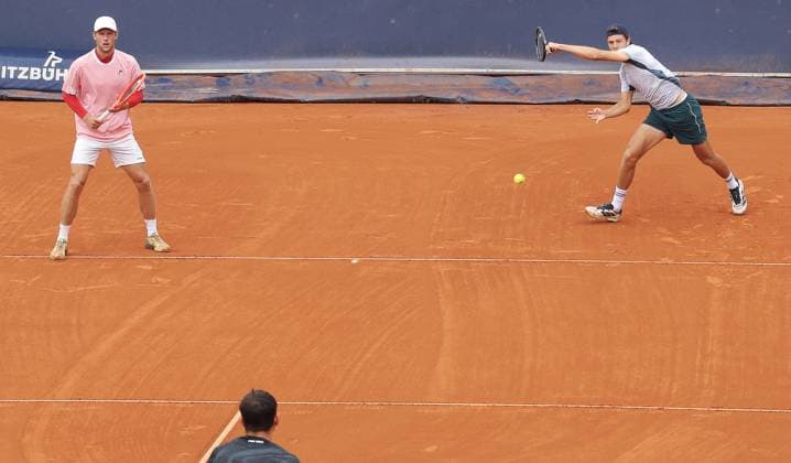 TENNIS - ATP, Tennis Herren Generali Open 2025 KITZBUEHEL,AUSTRIA,26.JUL.25 - TENNIS - ATP World Tour, Generali Open. Image shows Neil Oberleitner (AUT) and Joel Schwaerzler (AUT).  GEPAxpictures xMatthiasxHauer