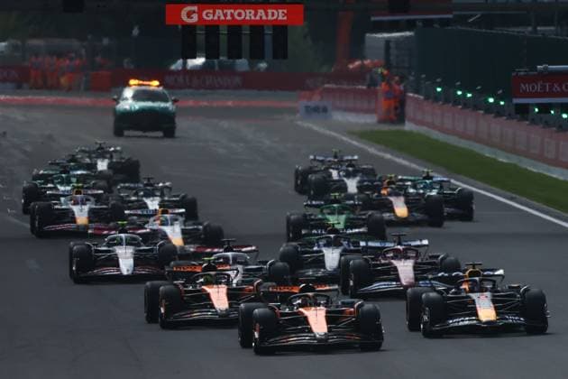 F1 Belgian Grand Prix 2025 Sprint Start of Sprint ahead of the Formula 1 Belgian Grand Prix at Spa-Francorchamps in Spa, Belgium on July 26, 2025. Spa Belgium  Copyright: xJakubxPorzyckix originalFilename:porzycki-f1belgia250726_np7zy.jpg