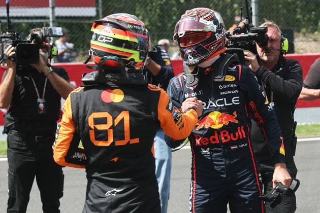 F1 Belgian Grand Prix 2025 Sprint Oscar Piastri of McLaren and Max Verstappen of Red Bull Racing after Sprint ahead of the Formula 1 Belgian Grand Prix at Spa-Francorchamps in Spa, Belgium on July 26, 2025. Spa Belgium  Copyright: xJakubxPorzyckix originalFilename:porzycki-f1belgia250726_np2r4.jpg
