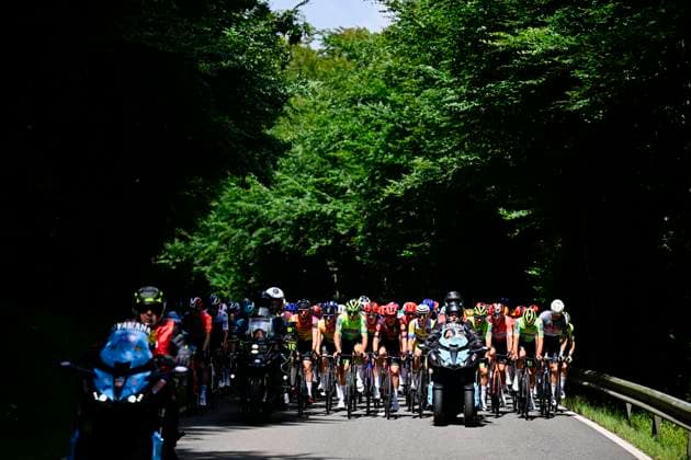Tour de Wallonie 2025 Stage 1 NASSOGNE, BELGIUM - JULY 26 : Illustration picture of the peloton during stage 1 of the 30th edition of Tour de Wallonie an UCI ProSeries 2.Pro cycling road race stage for Men Elite of 182 km with start in Nassogne and finish in Nassogne on July 26, 2025 in Nassogne, Belgium, 26 07 2025 ( Motordriver Pieter Van Herzele - Nassogne Belgium  Copyright: xTomasxSiskx