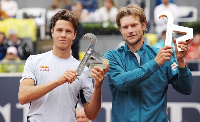 TENNIS - ATP, Tennis Herren Generali Open 2025 KITZBUEHEL,AUSTRIA,26.JUL.25 - TENNIS - ATP World Tour, Generali Open. Image shows Joel Schwaerzler (AUT) and Neil Oberleitner (AUT).  GEPAxpictures xMatthiasxHauer