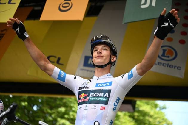 Sport Bilder des Tages 26-07-2025 Tour De France; Tappa 20 Nantua - Pontarlier; 2025, Red Bull - Bora Hansgrohe; Lipowitz, Florian; Nantua; 