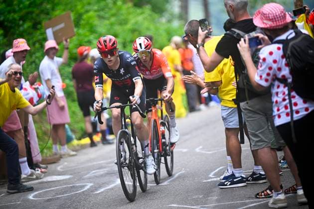 Tour de France 2025 Stage 20 PONTARLIER, FRANCE - JULY 26 : Storer Michael (AUS) of Tudor Pro Cycling Team and Laurance Axel (FRA) of INEOS Grenadiers in action during stage 20 of the 112th edition of Tour de France an UCI World Tour 2.UWT cycling road race stage for Men Elite of 185 km with start in Nantua and finish in Pontarlier on July 26, 2025 in Pontarlier, France, 26 07 2025 ( Motordriver Kenny Verfaillie - Pontarlier France  Copyright: xJasperxJacobsx
