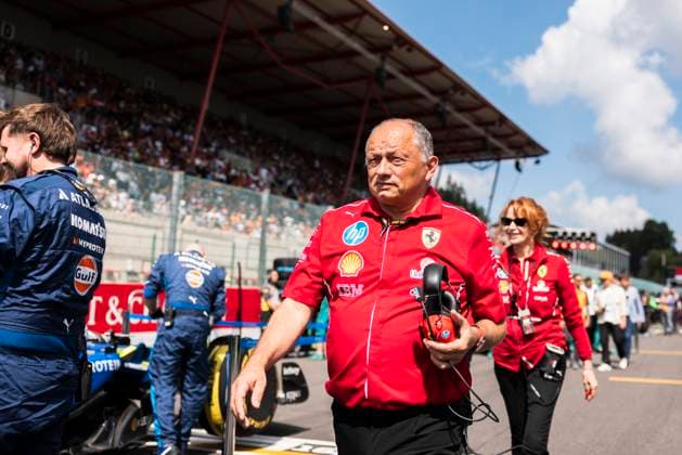 Formula 1 Moët & Chandon Belgian Grand Prix 2025 Alexis Perrin OVERTAKE MAXPPP - Stavelot 26 07 2025 VASSEUR Frédéric (fra), Scuderia Ferrari HP team principal, portrait on the grid for the sprint race at the Formula 1 Moët & Chandon Belgian Grand Prix 2025, the 13th round of the 2025 FIA Formula 1 World Championship, WM, Weltmeisterschaft at the Circuit de Spa-Francorchamps in Stavelot, Belgium, from July 24 to 27, 2025 Stavelot Belgium  Copyright: xOVERTAKE MAXPPPxAlexisxPerrinx OVT202507264689 OVT202507264689