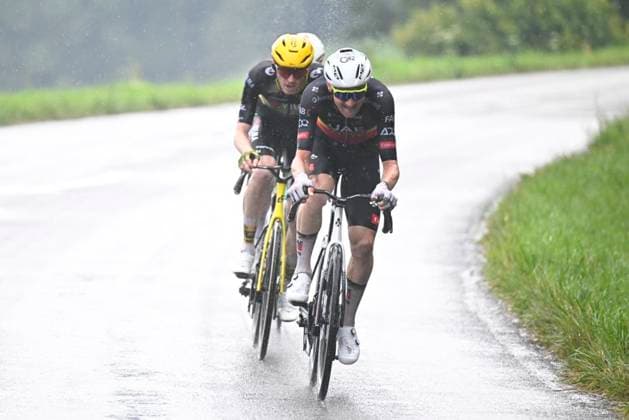 Tour de France 2025 Stage 20 PONTARLIER, FRANCE - JULY 26 : Wellens Tim (BEL) of UAE Team Emirates - XRG in action during stage 20 of the 112th edition of Tour de France an UCI World Tour 2.UWT cycling road race stage for Men Elite of 185 km with start in Nantua and finish in Pontarlier on July 26, 2025 in Pontarlier, France, 26 07 2025 ( Motordriver Kenny Verfaillie - Pontarlier France  Copyright: xJasperxJacobsx