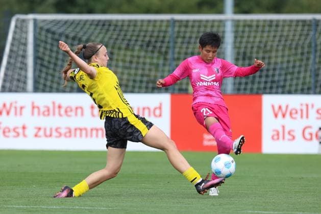 26 07 2025, Football, Women, Test match, Season 2025 2026, Borussia Dortmund vs Cerezo Osaka at BVB Hohenbuschei Football Park in Dortmund Germany Mia Boeger Borussia Dortmund, 2 , Shuka Cerezo Osaka, 26 Dortmund Football Park BVB Hohenbuschei North Rhine-Westphalia Germany FZ