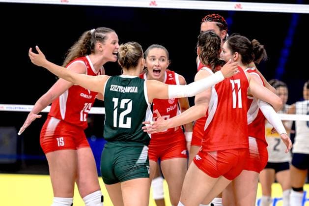 LODZ 26.07.2025 SIATKOWKA KOBIET LIGA NARODOW 2025 TURNIEJ FINALOWY: WLOCHY- POLSKA --- WOMENS VOLLEYBALL NATIONS LEAGUE 2025 FINAL ROUND MATCH IN LODZ: ITALY - POLAND N Z POLSKA REPREZENTACJA TEAM POLAND MARTYNA CZYRNIANSKA ALEKSANDRA SZCZYGLOWSKA MAGDALENA JURCZYK MARTYNA LUKASIK FOT. PAWEL PIOTROWSKI 400MM.PL NEWSPIX.PL --- newspix.pl 