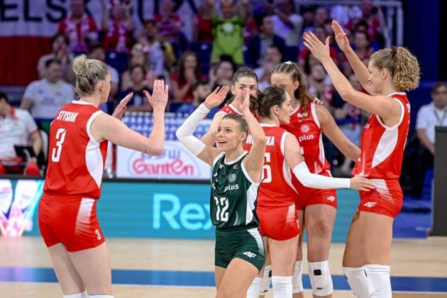 LODZ 26.07.2025 SIATKOWKA KOBIET LIGA NARODOW 2025 TURNIEJ FINALOWY: WLOCHY- POLSKA --- WOMENS VOLLEYBALL NATIONS LEAGUE 2025 FINAL ROUND MATCH IN LODZ: ITALY - POLAND N Z POLSKA REPREZENTACJA TEAM POLAND MAGDALENA STYSIAK ALEKSANDRA SZCZYGLOWSKA FOT. PAWEL PIOTROWSKI 400MM.PL NEWSPIX.PL --- newspix.pl 