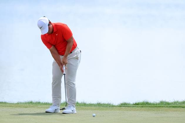 July 26th, 2025: Tom Kim of South Korea putts on the eighteenth green during the third round of the 3M Open 2025 at TPC Twin Cities on July 26th, 2025 in Blaine, Minnesota. -CSM Blaine USA - ZUMAc04_ 20250726_zma_c04_045 Copyright: xStevenxGarciax