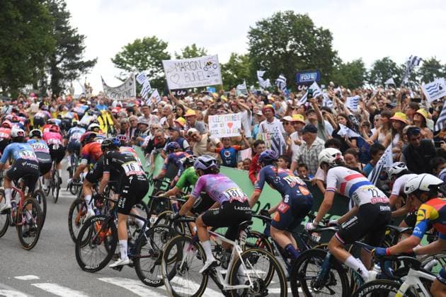 1 er étape du tour de france femmes PHOTOPQR LE TELEGRAMME Nicolas Creach ; ; 26 07 2025 ; Cyclisme Saison 2025 26 juillet 2025 1 er étape du tour de france femmes Vannes - Plumelec Le passage du peloton dans la montée de Cadoudal Photos Nicolas Créach - The Grand Départ of the 4th edition of the Women’s Tour de France was given this Saturday, July 26, 2025, from Vannes. France  Copyright: xPHOTOPQR LExTELEGRAMME MAXPPPxNicolasxCreachx 20250726TGB5617 20250726TGB5617