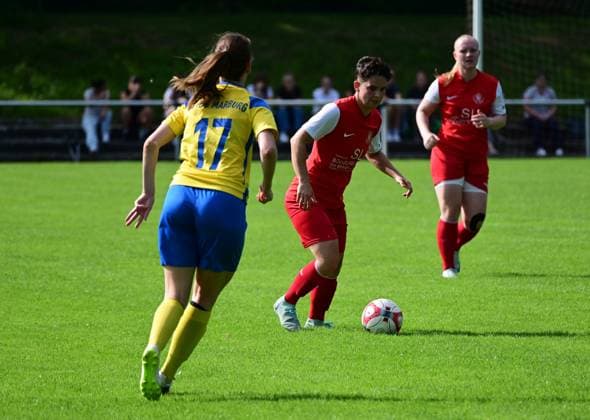 26 07 2025 xkhx Kassel Regionalliga Süd Season 2025 2026 Women KSV Hessen Kassel SF BG Marburg Esma Oezdemir KSV Hessen Kassel vs Sophia Goy SF BG Marburg