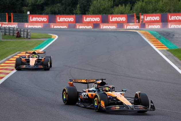 FORMULA 1 MOET CHANDON BELGIAN GRAND PRIX 2025 26 07 2025, Circuit de Spa Francorchamps, Spa Franchorchamps, FORMULA 1 MOET CHANDON BELGIAN GRAND PRIX 2025 , pictured Oscar Piastri AUS , McLaren F1 Team, Lando Norris GBR nordphotoxGmbHx xBratic nph00250