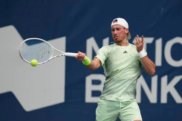 July 26, 2025, Toronto, Ontario, Canada: Kyrian Jacquet of France plays a forehand against Juan Pablo Ficovich of Argentina during the Men s Singles first round match on day 1 of the ATP, Tennis Herren Masters 1000 National Bank Open at Sobeys Stadium. on July 26, 2025 in Toronto, Canada. Toronto Canada - ZUMAe321 20250726_zsa_e321_067 Copyright: xLeonardoxRamirezx