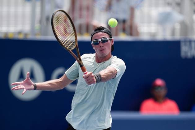 July 26, 2025, Toronto, Ontario, Canada: Justin Boulais of Canada plays a backhand against James Duckworth of Australia during the Men s Singles first round match on day 1 of the ATP, Tennis Herren Masters 1000 National Bank Open at Sobeys Stadium. on July 26, 2025 in Toronto, Canada. Toronto Canada - ZUMAe321 20250726_zsa_e321_150 Copyright: xLeonardoxRamirezx