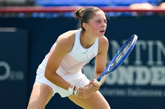 MONTREAL, QC - JULY 26: Antonia Ruzic (CRO) waits for service during a qualifying round match at WTA, Tennis Damen National Bank Open on July 26, 2025 at IGA Stadium in Montreal, QC (Photo by David Kirouac Icon Sportswire) TENNIS: JUL 26 National Bank Open EDITORIAL USE ONLY Icon250726066