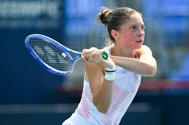MONTREAL, QC - JULY 26: Antonia Ruzic (CRO) tracks the play during a qualifying round match at WTA, Tennis Damen National Bank Open on July 26, 2025 at IGA Stadium in Montreal, QC (Photo by David Kirouac Icon Sportswire) TENNIS: JUL 26 National Bank Open EDITORIAL USE ONLY Icon250726071