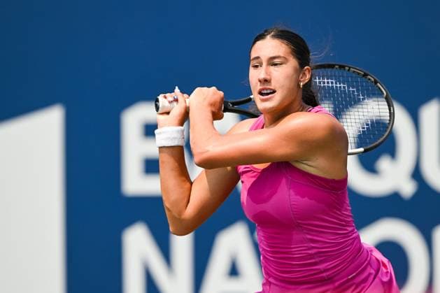 MONTREAL, QC - JULY 26: Cadence Brace (CAN) tracks her return during a qualifying round match at WTA, Tennis Damen National Bank Open on July 26, 2025 at IGA Stadium in Montreal, QC (Photo by David Kirouac Icon Sportswire) TENNIS: JUL 26 National Bank Open EDITORIAL USE ONLY Icon250726053