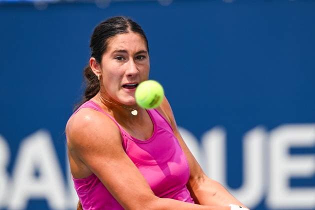 MONTREAL, QC - JULY 26: Cadence Brace (CAN) retruns the ball during a qualifying round match at WTA, Tennis Damen National Bank Open on July 26, 2025 at IGA Stadium in Montreal, QC (Photo by David Kirouac Icon Sportswire) TENNIS: JUL 26 National Bank Open EDITORIAL USE ONLY Icon250726048