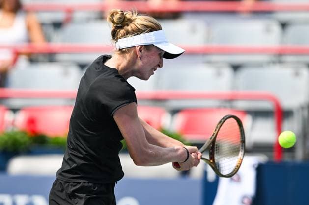 MONTREAL, QC - JULY 26: Katherine Sebov (CAN) returns the ball during a qualifying round match at WTA, Tennis Damen National Bank Open on July 26, 2025 at IGA Stadium in Montreal, QC (Photo by David Kirouac Icon Sportswire) TENNIS: JUL 26 National Bank Open EDITORIAL USE ONLY Icon250726016