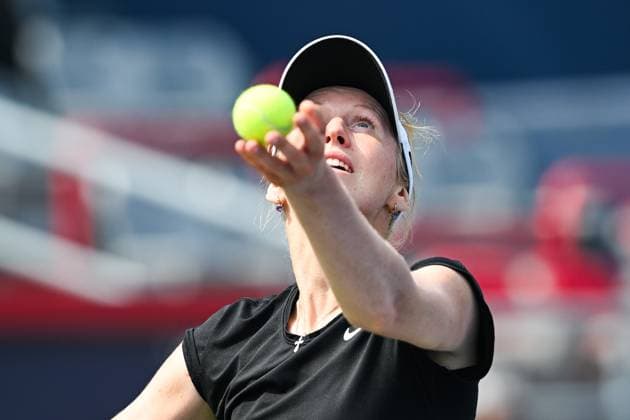 MONTREAL, QC - JULY 26: Katherine Sebov (CAN) serves the ball during a qualifying round match at WTA, Tennis Damen National Bank Open on July 26, 2025 at IGA Stadium in Montreal, QC (Photo by David Kirouac Icon Sportswire) TENNIS: JUL 26 National Bank Open EDITORIAL USE ONLY Icon250726001