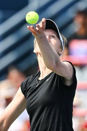 MONTREAL, QC - JULY 26: Katherine Sebov (CAN) serves the ball during a qualifying round match at WTA, Tennis Damen National Bank Open on July 26, 2025 at IGA Stadium in Montreal, QC (Photo by David Kirouac Icon Sportswire) TENNIS: JUL 26 National Bank Open EDITORIAL USE ONLY Icon250726009