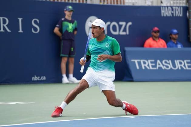 ATP, Tennis Herren Masters 1000 National Bank Open Toronto Presented by Rogers 2025 - Day 1 Adrian Mannarino of France celebrates a point against Juan Carlos Aguilar of Canada during the Men s Singles first round match on day 1 of the ATP Masters 1000 National Bank Open at Sobeys Stadium. on July 26, 2025 in Toronto, Canada. Toronto Ontario Canada Copyright: xLeonardoxRamirezx