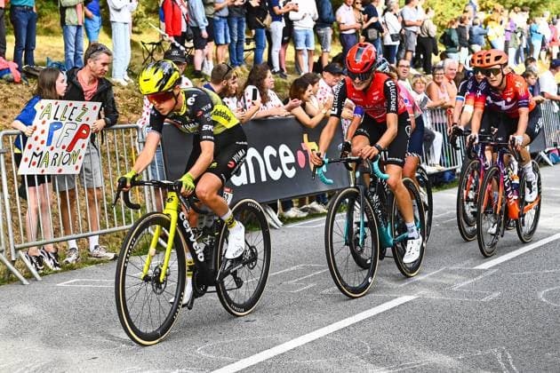 First Stage Of The 2025 Tour De France Women French cyclist Marion Brunel (Team Visma Lease a Bike) rides during the first stage of the fourth edition of the women s Tour de France, covering 78.8 km from Vannes to Plumelec, in Vannes, France, on July 26, 2025. Plumelec Bretagne France  Copyright: xRonanxHoussinx originalFilename:houssin-cyclingf250727_npXlW.jpg
