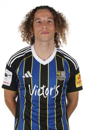 15.07.2025 - 3.Liga - 1.FC Saarbruecken - Fotoshooting - Fototermin - Fussball - Saison 2025 26 - SB - Foto-Termin des Drittligisten 1.FC Saarbrücken am 15.07.2025 , in Saarbrücken . Im Bild Tim Civeja (23, 1. FC Saarbruecken). Saarbrücken Ludwigspark Saarland Deutschland