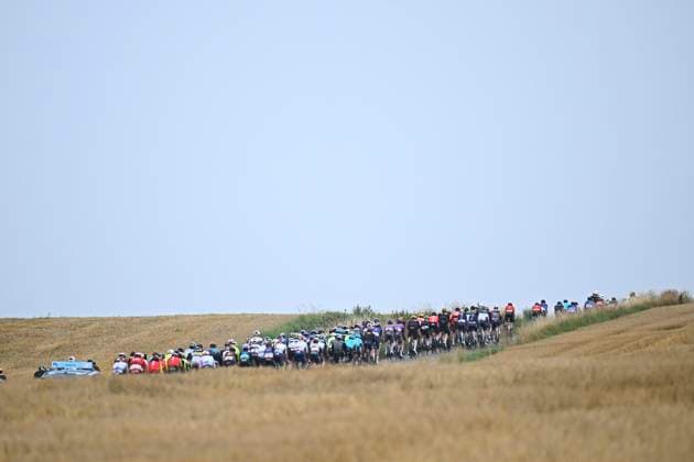 Tour de Wallonie 2025 Stage 2 SAMBREVILLE, BELGIUM - JULY 27 : illustration picture peloton during stage 2 of the 30th edition of Tour de Wallonie an UCI ProSeries 2.Pro cycling road race stage for Men Elite of 153.7 km with start in Huy and finish in Sambreville on July 27, 2025 in Sambreville, Belgium, 27 07 2025 ( Motordriver Pieter Van Herzele - Sambreville Belgium  Copyright: xTomasxSiskx
