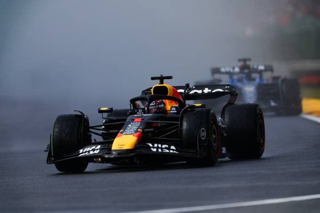 F1 - BELGIAN GRAND PRIX 2025 01 VERSTAPPEN Max (nld), Red Bull Racing RB21, action during the 2025 Formula 1 Belgian Grand Prix, 13th round of the 2025 FIA Formula One World Championship, WM, Weltmeisterschaft from July 25 to 27, 2025 on the Circuit de Spa-Francorchamps, in Stavelot, Belgium -  Copyright: xFLORENTxGOODENx