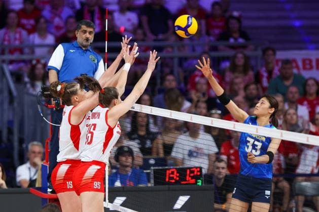 LODZ 27.07.2025 SIATKOWKA KOBIET LIGA NARODOW 2025 - MECZ O 3. MIEJSCE: POLSKA - JAPONIA --- WOMENS VOLLEYBALL NATIONS LEAGUE 2025 FINALS - 3RD PLACE MATCH IN LODZ: POLAND - JAPAN MARTYNA CZYRNIANSKA MAGDALENA JURCZYK MIKU AKIMOTO FOT. ANNA KLEPACZKO FOTOPYK NEWSPIX.PL --- newspix.pl 