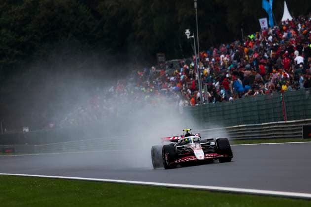 Formula 1 Moët & Chandon Belgian Grand Prix 2025 Laurent Lefebvre OVERTAKE MAXPPP - Stavelot 27 07 2025 87 BEARMAN Oliver (gbr), Haas F1 Team, action at the Formula 1 Moët & Chandon Belgian Grand Prix 2025, the 13th round of the 2025 FIA Formula 1 World Championship, WM, Weltmeisterschaft at the Circuit de Spa-Francorchamps in Stavelot, Belgium, from July 24 to 27, 2025 Stavelot Belgium  Copyright: xOVERTAKE MAXPPPxLaurentxLefebvrex OVT202507276711 OVT202507276711