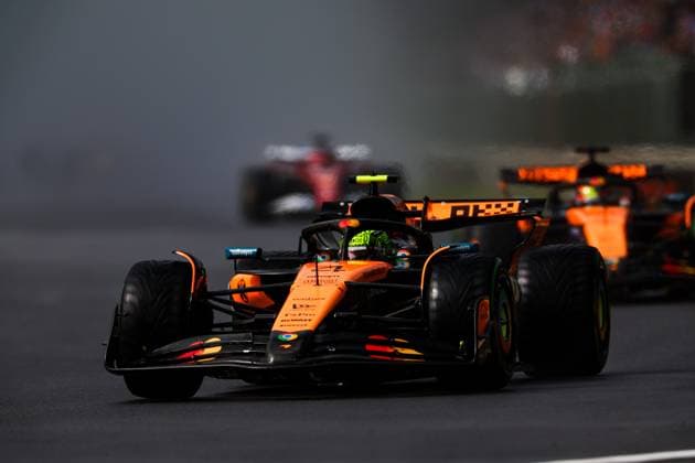 F1 - BELGIAN GRAND PRIX 2025 04 NORRIS Lando (gbr), McLaren F1 Team MCL39, action during the 2025 Formula 1 Belgian Grand Prix, 13th round of the 2025 FIA Formula One World Championship, WM, Weltmeisterschaft from July 25 to 27, 2025 on the Circuit de Spa-Francorchamps, in Stavelot, Belgium -  Copyright: xFLORENTxGOODENx