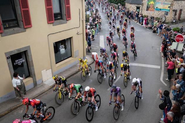 Tour de France Femmes PHOTOPQR OUEST FRANCE Kévin Guyot Ouest-France ; ; 27 07 2025 ; 27 juillet 2025 : Cyclisme. 2e étape du Tour de France Femmes. Départ depuis Brest pour arriver à Quimper ( Finistère Bretagne ). PHOTO : KEVIN GUYOT OUEST-FRANCE - 4th edition of the Women’s Tour de France France  Copyright: xPHOTOPQR OUESTxFRANCE MAXPPPxKévinxGuyotx xOuest-Francex 20250727OFR6905 20250727OFR6905