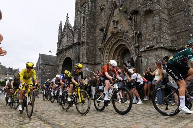 TOUR DE FRANCE DES FEMMES 2025 PHOTOPQR LE TELEGRAMME Nicolas Creach ; ; 27 07 2025 ; Cyclisme Saison 2025 27 juillet 2025 2 ème étape du tour de france femmes Brest - Quimper Le passage du peloton à Locronan Photos Nicolas Créach - 4th edition of the Women’s Tour de France France  Copyright: xPHOTOPQR LExTELEGRAMME MAXPPPxNicolasxCreachx 20250727TGB7048 20250727TGB7048
