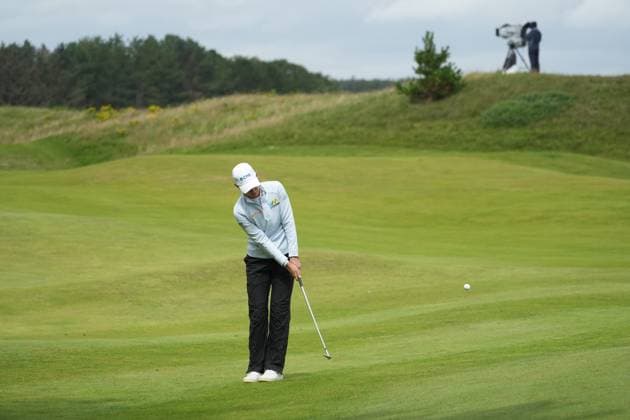 27th July 2025; Dundonald Links, Irvine, Scotland ISPS HANDA Womens Scottish Open Golf Final Round; Sarah Schmelzel chips onto the green  AlecxBrown