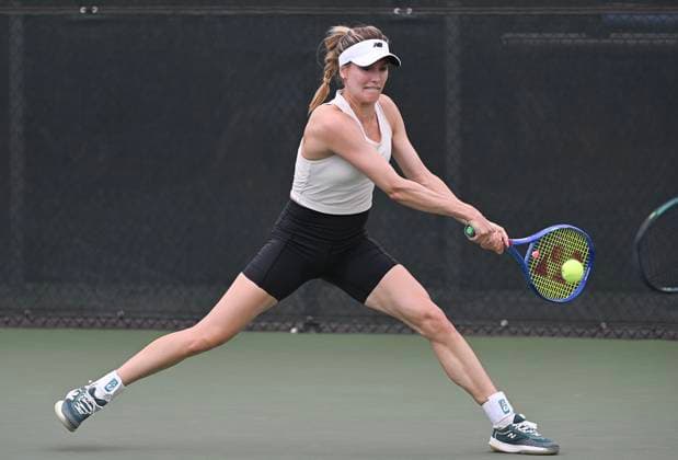 July 27, 2025, Montreal, Pq, Canada: Eugenie Bouchard, of Canada, plays a shot during a practice session at the National Bank Open tennis tournament in Montreal, Sunday, July 27, 2025. Eugenie Bouchard,  - ZUMAc35_ 20250727_zaf_c35_009 Copyright: xGrahamxHughesx