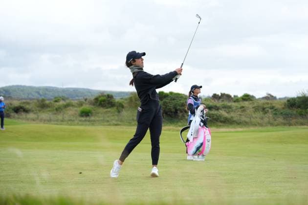 27th July 2025; Dundonald Links, Irvine, Scotland ISPS HANDA Womens Scottish Open Golf Final Round; Julia Lopez Ramirez hits her approach shot into the green  AlecxBrown