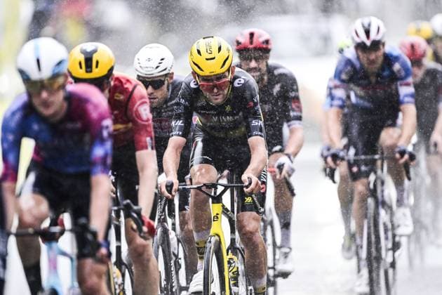 Belgian Tiesj Benoot of Team Visma-Lease a Bike pictured in action during stage 21 of the 2025 Tour de France cycling race, from Mantes-la-Ville to Paris (120km), on Sunday 27 July 2025 in France. The 112th edition of the Tour de France starts on Saturday 5 July in Lille, France, and will finish in Paris, France on the 27th of July. DIRKxWAEM  x130127950x