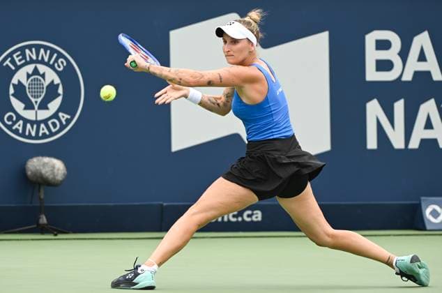 July 27, 2025, Montreal, Pq, Canada: Marketa Vondrousova, of the Czech Republic, lunges for the ball during her first round match against Alexandra Eala, of the Philippines, at the National Bank Open tennis tournament in Montreal, Sunday, July 27, 2025. Marketa Vondrousova, Alexandra Eala,  - ZUMAc35_ 20250727_zaf_c35_014 Copyright: xGrahamxHughesx
