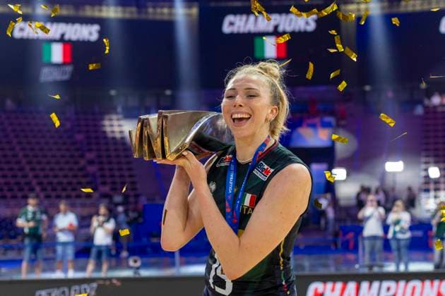Women s Volleyball Nations League Finals 2025 Sarah Luisa Fahr after the Woman™s Volleyball Nations League 2025 gold medal match between Italy and Brazil , at Atlas Arena in Lodz, Poland, on July 27, 2025. Lodz Poland  Copyright: xAndrzejxIwanczukx originalFilename:iwanczuk-womensvo250727_npId0.jpg