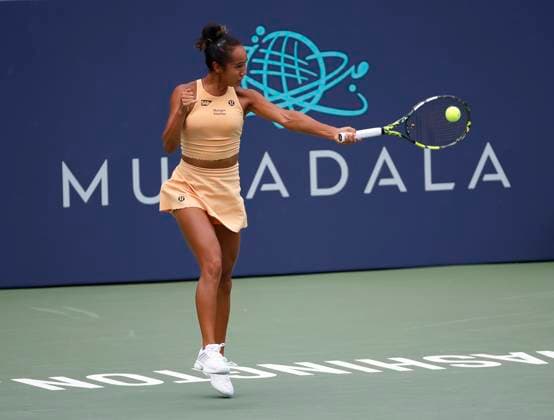 July 27, 2025: Leylah Fernandez hits a shot in the final match during the 2025 Mubadala Citi DC Open tennis tournament being played at Rock Creek Park Tennis Center in Washington, D.C. CSM District Of Columbia United States of America - ZUMAc04_ 20250727_zma_c04_215 Copyright: xJustinxCooperx