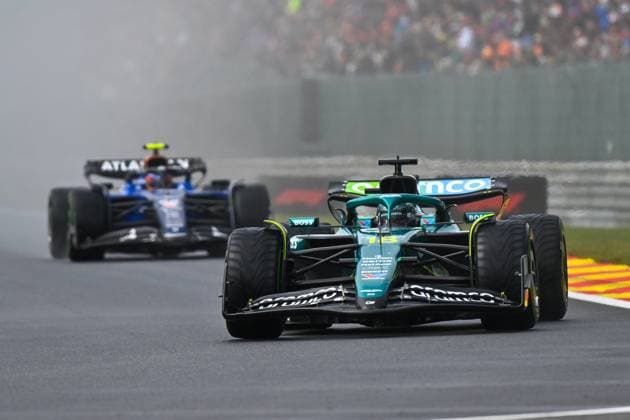 Formula 1 GP Spa Belgium Sunday, 27 07 2025 Lance Stroll 18, Aston Martin Aramco F1 Team and Carlos Sainz 55, Williams Racing Formula 1 GP Spa Belgium Sunday, 27 07 2025 Copyright: xBEAUTIFULxSPORTS Erlhofx