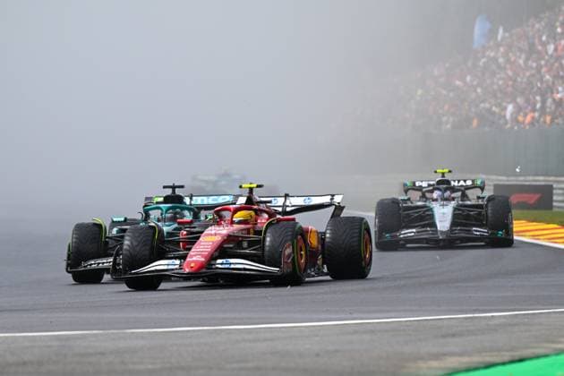 Formula 1 GP Spa Belgium Sunday, 27 07 2025 Lance Stroll 18, Aston Martin Aramco F1 Team and Lewis Hamilton 44, Scuderia Ferrari and Andrea Kimi Antonelli 12, Mercedes AMG Petronas F1 Team Formula 1 GP Spa Belgium Sunday, 27 07 2025 Copyright: xBEAUTIFULxSPORTS Erlhofx