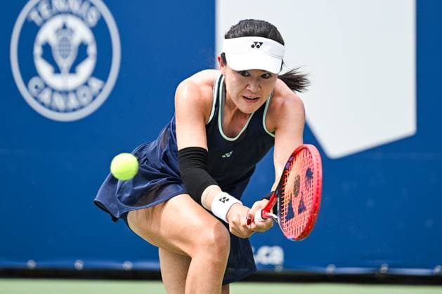 MONTREAL, QC - JULY 27: Lin Zhu (CHN) returns the ball during a first round match at WTA, Tennis Damen National Bank Open on July 27, 2025 at IGA Stadium in Montreal, QC (Photo by David Kirouac Icon Sportswire) TENNIS: JUL 27 National Bank Open EDITORIAL USE ONLY Icon250727046