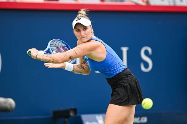 MONTREAL, QC - JULY 27: Marketa Vondrousova (CZE) returns the ball during a first round match at WTA, Tennis Damen National Bank Open on July 27, 2025 at IGA Stadium in Montreal, QC (Photo by David Kirouac Icon Sportswire) TENNIS: JUL 27 National Bank Open EDITORIAL USE ONLY Icon250727032