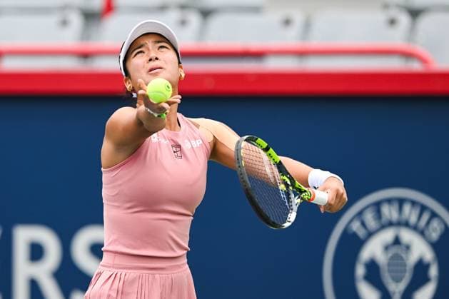MONTREAL, QC - JULY 27: Alexandra Eala (PHI) serves the ball during a first round match at WTA, Tennis Damen National Bank Open on July 27, 2025 at IGA Stadium in Montreal, QC (Photo by David Kirouac Icon Sportswire) TENNIS: JUL 27 National Bank Open EDITORIAL USE ONLY Icon250727025