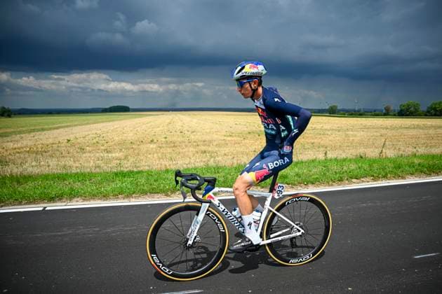 Tour de Wallonie 2025 Stage 3 ANTOING, BELGIUM - JULY 28 : Hajek Alexander of Red Bull - BORA - Hansgrohe in action during stage 3 of the 30th edition of Tour de Wallonie an UCI ProSeries 2.Pro cycling road race stage for Men Elite of 165.3 km with start in Estinnes and finish in Antoing on July 28, 2025 in Antoing, Belgium, 28 07 2025 ( Motordriver Pieter Van Herzele - Antoing Belgium  Copyright: xTomasxSiskx